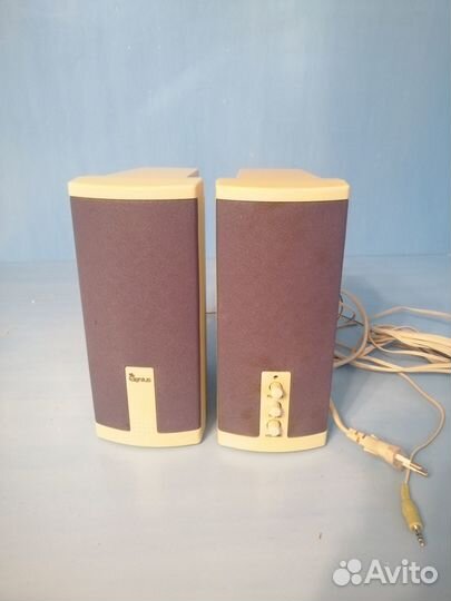 Колонки для компьютера genius