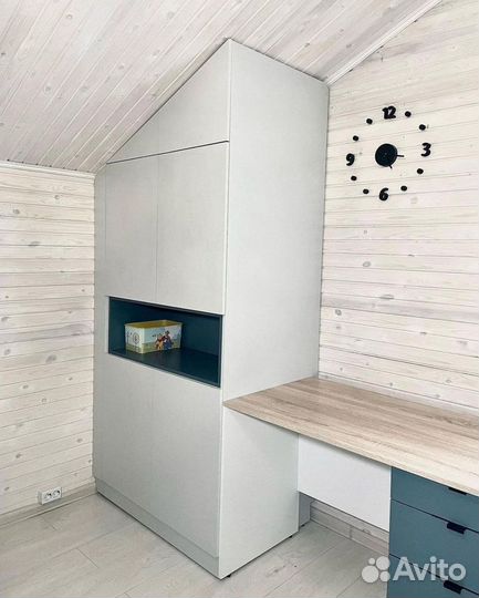 Шкаф под заказ J 195