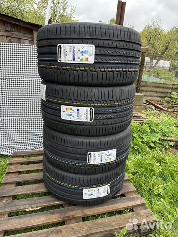 Continental ContiPremiumContact 6 315/30 R22 и 275/35 R22 107Y