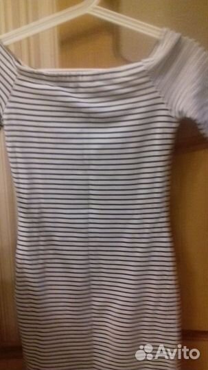 Пуловеры.кардиганы платья фирмы Остин