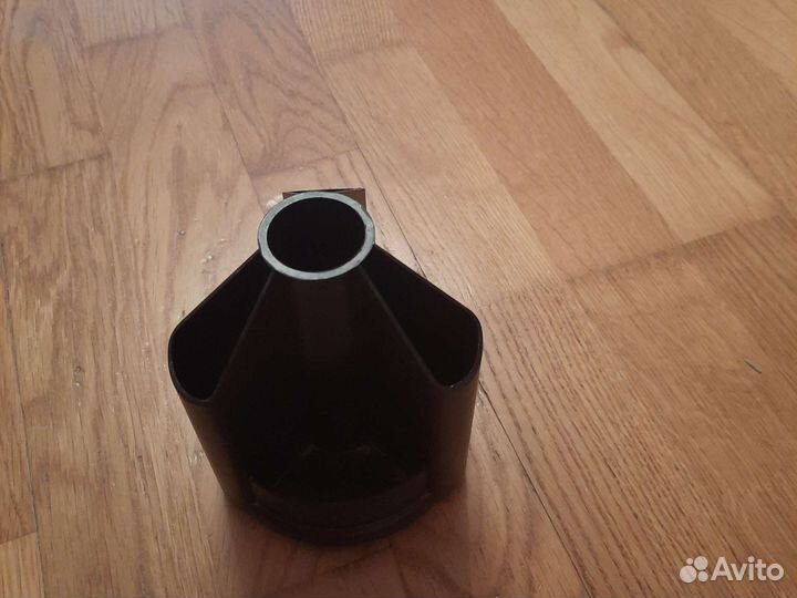 Подставка для канцелярии