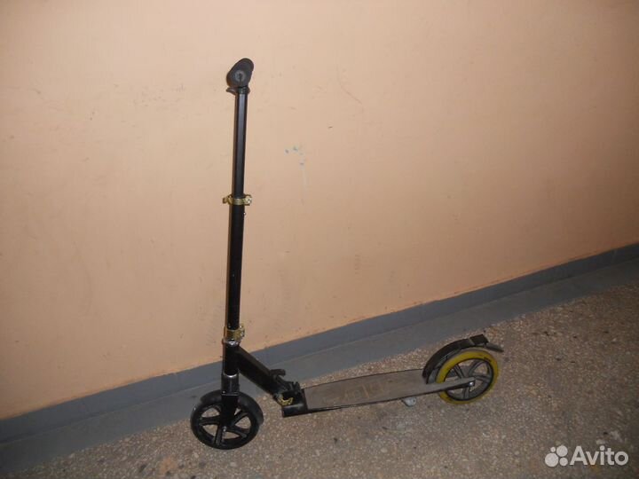 Самокат взрослый Roces