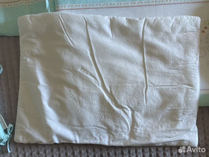 Бортики на кроватку с балдахином