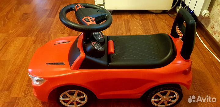 Детская машинка толокар