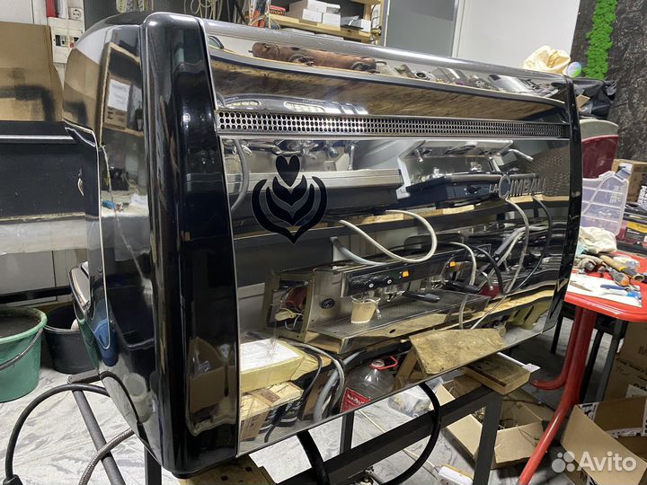 Кофемашина и кофемолка комплект