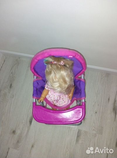 Продаю столик для кормления кукол