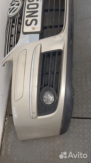 Бампер передний Volkswagen Jetta 5