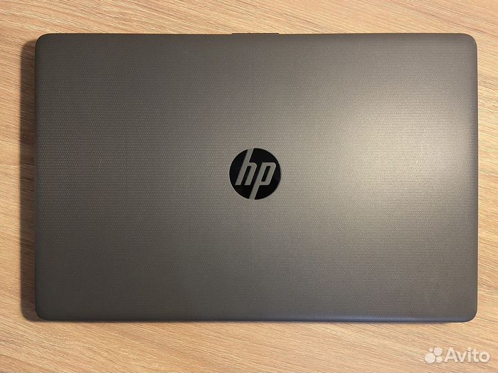 Ноутбук HP 255 g7 15.6
