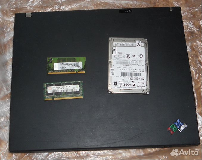 IBM ThinkPad T43 Type 1875