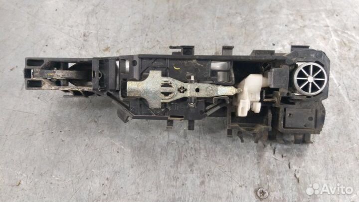 Ручка двери внешняя передняя правая Renault Megane