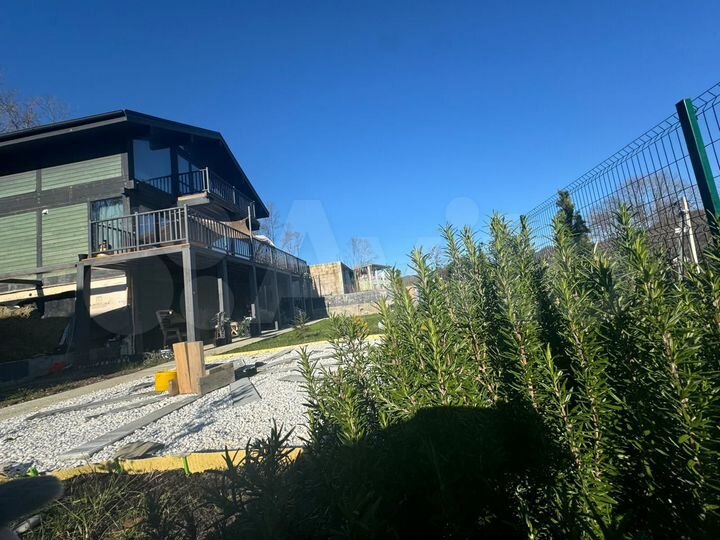 Дом 300 м² на участке 6 сот.