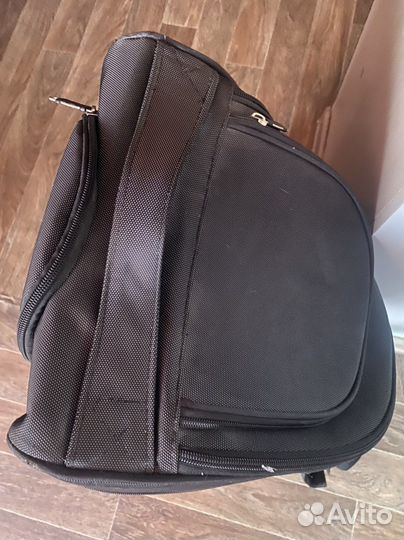 Чемодан на колесах