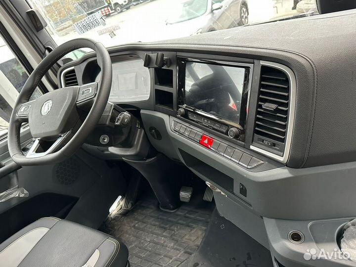 Shacman (Shaanxi) X5000, 2023