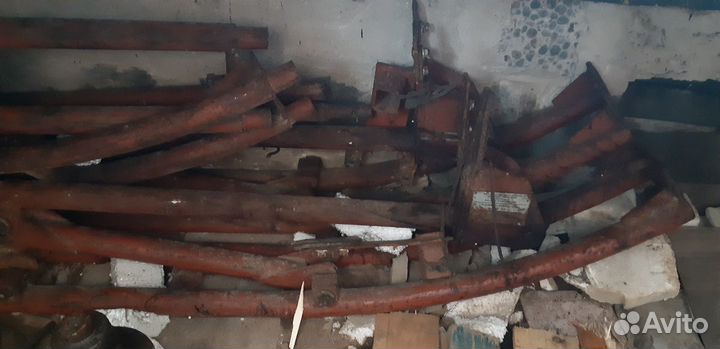 Подъемник-кантаватель