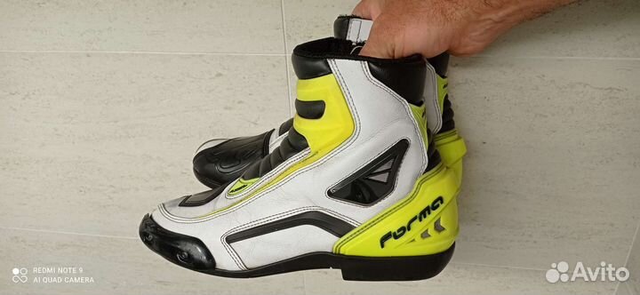 Мотоботы forma axel 45 р