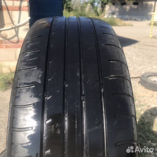 Nexen N'Priz RH1 215/60 R17
