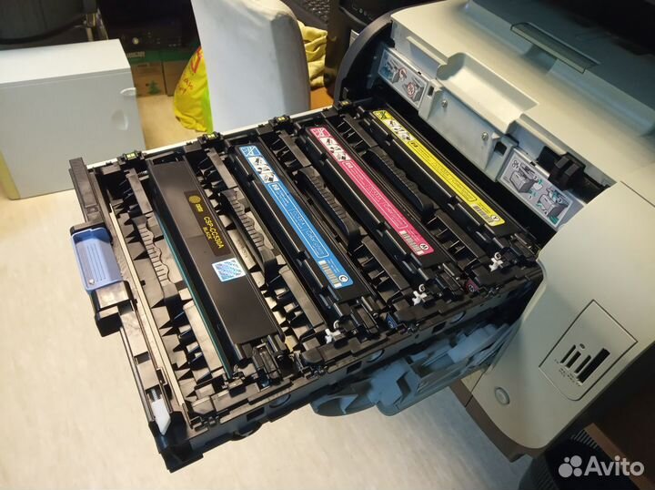 HP Color LaserJet CM2320fxi