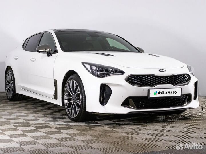 Kia Stinger 2.0 AT, 2018, 106 300 км