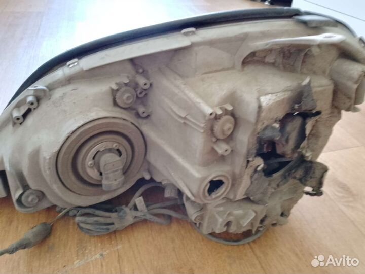 Фары Лексус