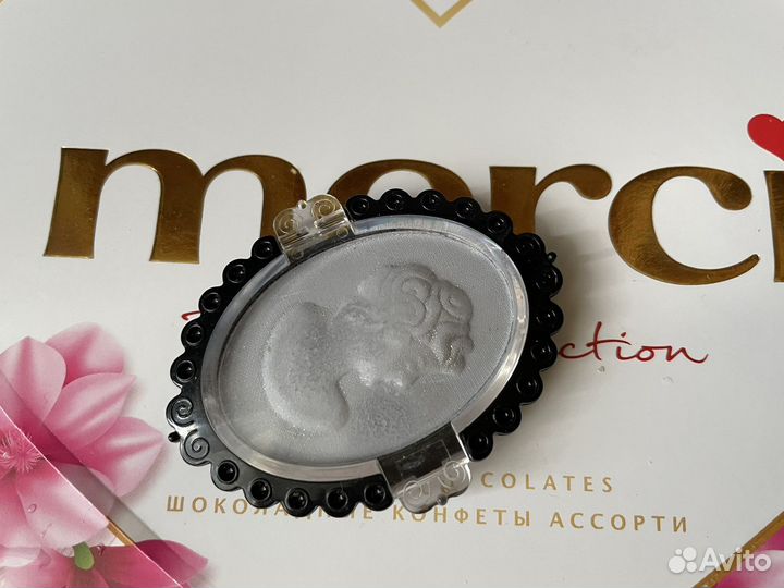 Тени для век Vivienne Sabo