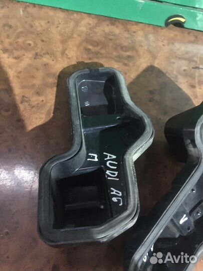 Крышка Фары Audi A6 /C5