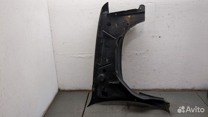 Крыло Chevrolet Tahoe, 2008