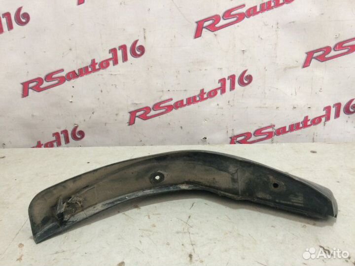 Брызговик задний правый Land Rover Range Rover