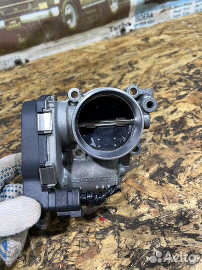 Дроссельная заслонка Фольксваген Пассат B6
