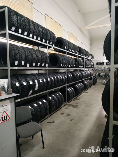 Viatti Brina Nordico V-522 175/65 R14 82T