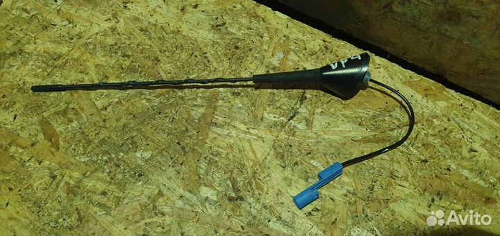 Антенна Opel Corsa D 2006-2015