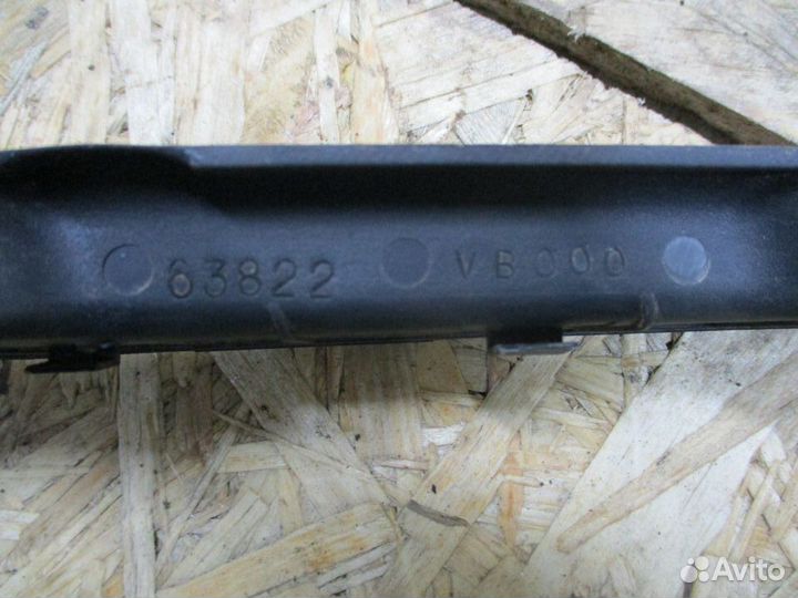 Пыльник крыла Ниссан Патрол Y61