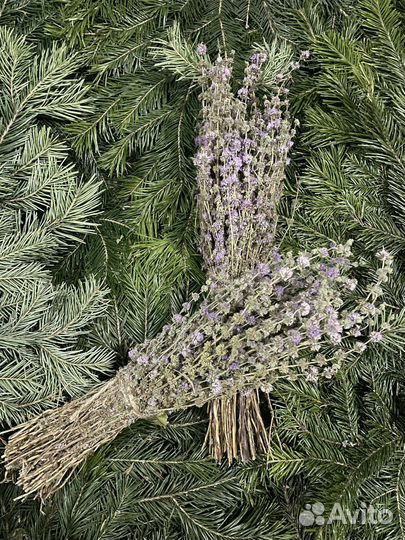 Пучки трав для бани. Донник, ромашка, душица