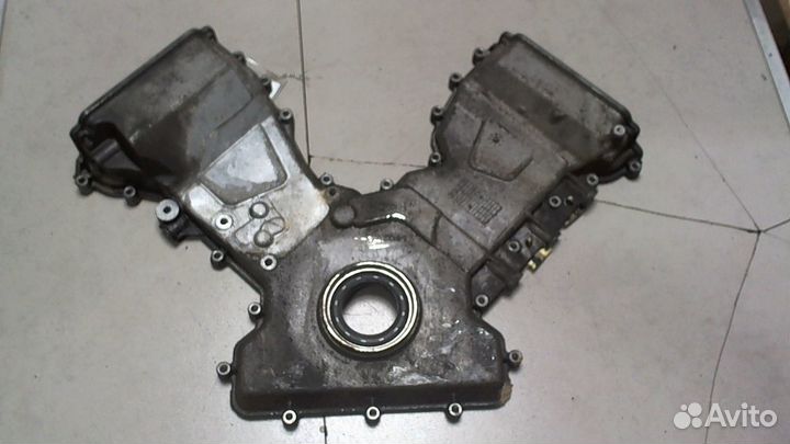 Крышка передняя двс Land Rover Range Rover Sport