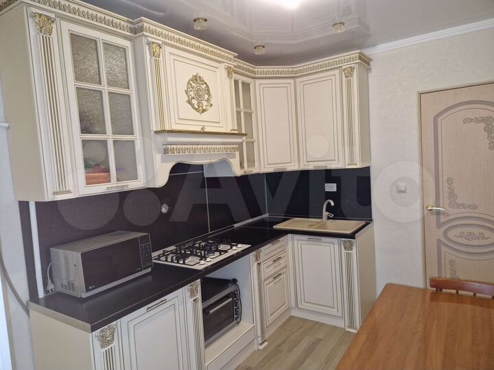 3-к. квартира, 58,4 м², 2/5 эт.