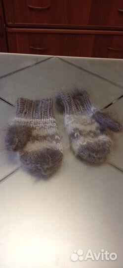 Варежки разные на 6-8лет