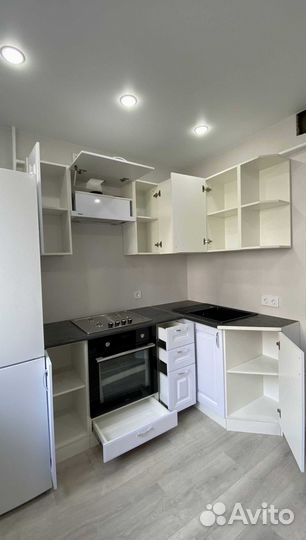 Кухонный гарнитур новый