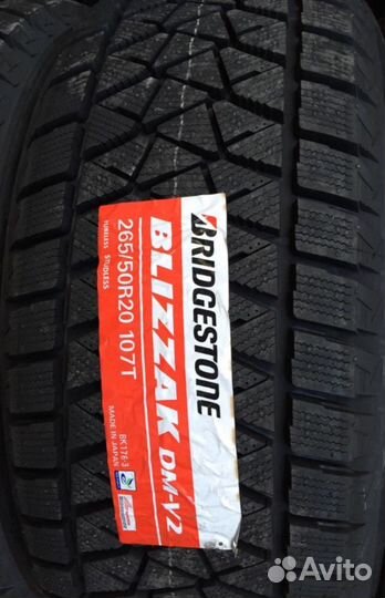 Bridgestone Blizzak DM-V2 265/50 R20 107T