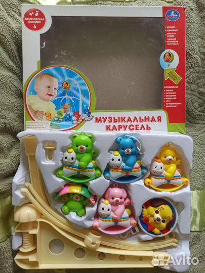 Музыкальная карусель на кроватку