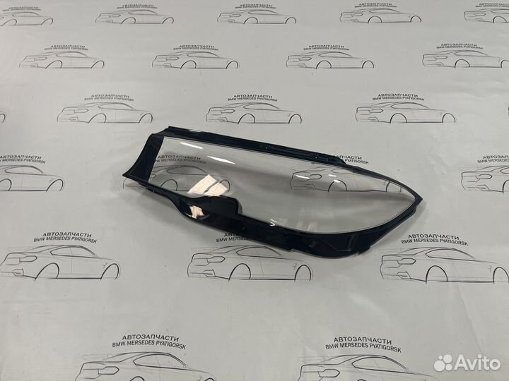 Левое стекло фары BMW G20 дорестайлинг g20