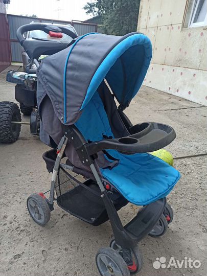 Прогулочная коляска