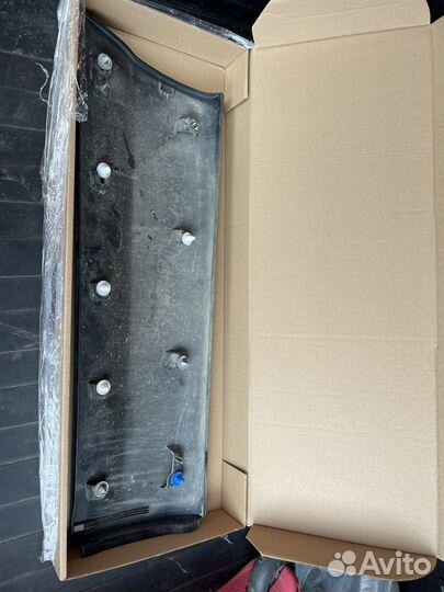 Молдинг задней двери Nissan Qashqai