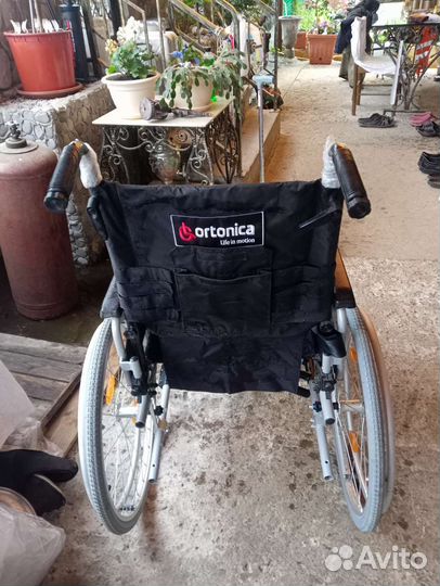 Инвалидное кресло