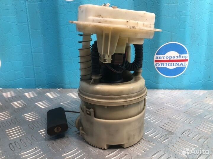 Насос топливный Renault Logan 1 K7M710 1.6