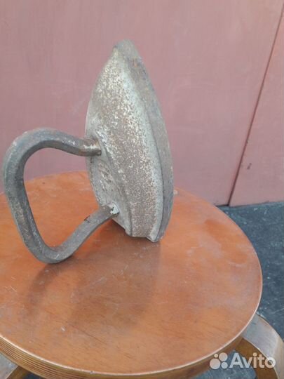 Утюг чугунный (старая редкая вещь)