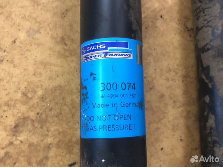 Задний амортизатор volvo s60