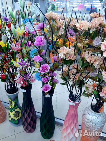 Интерьерные вазы в наличии