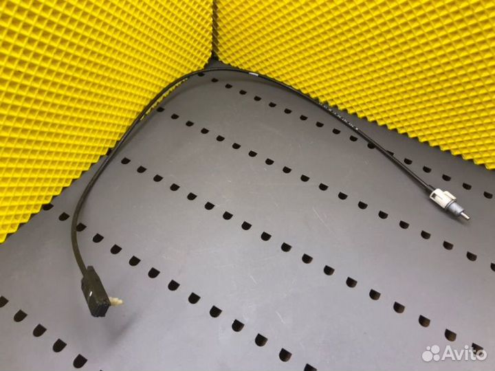 Трос переключения АКПП Mercedes-Benz C-Class W203