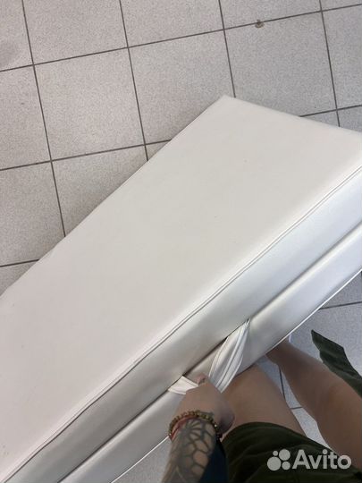 Кушетка для наращивания ламинирования ресниц