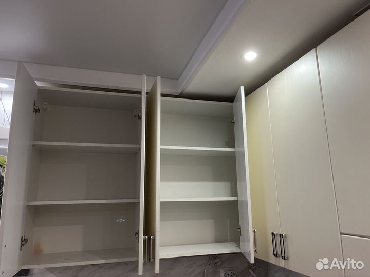 Верхние шкафы кухонные бу