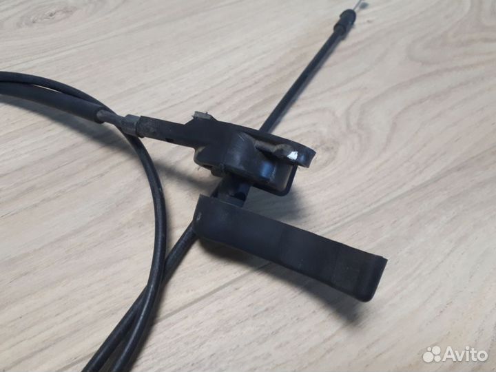 Трос замка капота Nissan almera g15